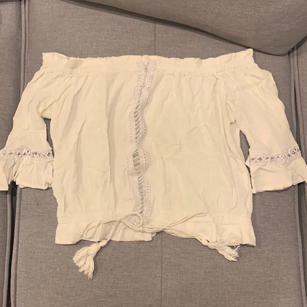 White off the shoulder crop top